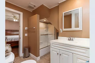 70 Webster Street, Meriden, CT 06450 - Photo 24