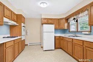 29 Saw Mill Rd, New Fairfield, CT 06812 - Photo 6