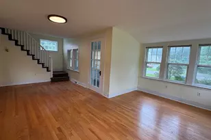 816 Indian Hill Rd, Orange, CT 06477 - Photo 4