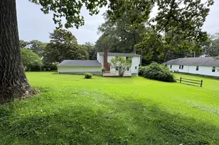 816 Indian Hill Rd, Orange, CT 06477 - Photo 24