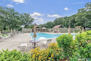 108 Fiddler Green Rd, Stratford, CT 06615 - Photo 32