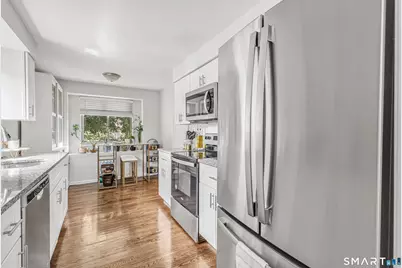 108 Fiddler Green Road #D, Stratford, CT 06615 - Photo 2