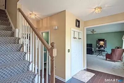 4 Kate Way, Windsor Locks, CT 06096 - Photo 4