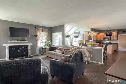 4 Kate Way, Windsor Locks, CT 06096 - Photo 20