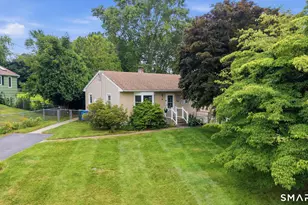 51 Orchard Dr, Montville, CT 06382 - Photo 1