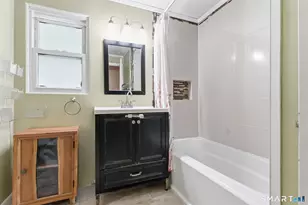 51 Orchard Dr, Montville, CT 06382 - Photo 18