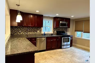 30 Fulton Drive, Groton, CT 06340 - Photo 4