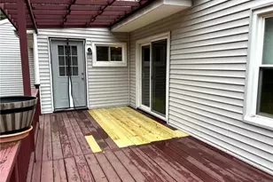 30 Fulton Dr, Groton, CT 06340 - Photo 28