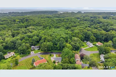 20 South Cobblers Court, East Lyme, CT 06357 - Photo 2