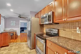 25 Pine Tree Ln, South Windsor, CT 06074 - Photo 10