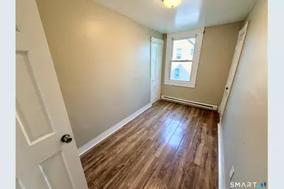 21 Sylvan Avenue #2, Waterbury, CT 06706 - Photo 8