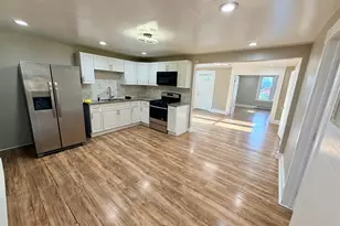 21 Sylvan Ave, Waterbury, CT 06706 - Photo 4