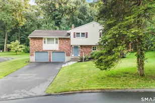 1185 High View Terrace, Cheshire, CT 06410 - Photo 2