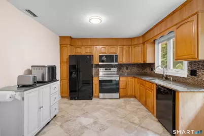 1185 Highview Terrace, Cheshire, CT 06410 - Photo 14