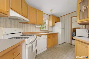 14 Kitty Ln, Windham, CT 06256 - Photo 2