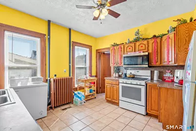 351 Chestnut Street, New Britain, CT 06051 - Photo 28