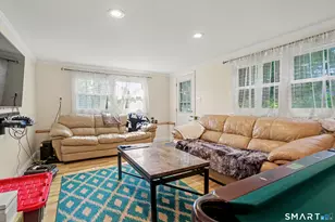 150 Suzanne Cir, Trumbull, CT 06611 - Photo 20