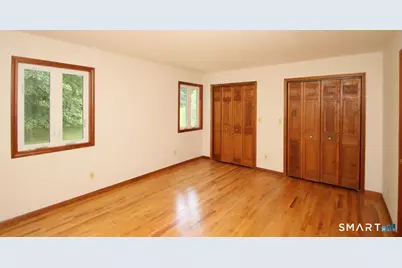 328 Saybrook Road, Orange, CT 06477 - Photo 22