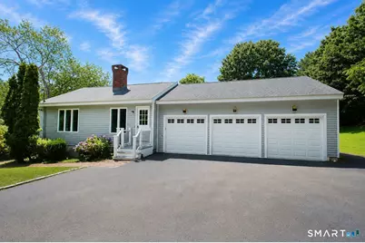 328 Saybrook Road, Orange, CT 06477 - Photo 2