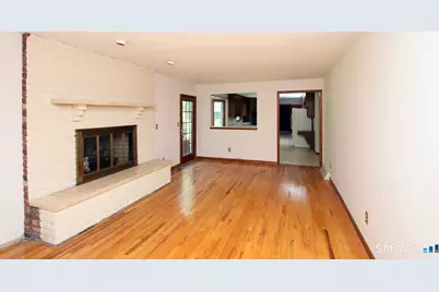 328 Saybrook Road, Orange, CT 06477 - Photo 8