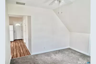 518 Midland Avenue #3rd Floor, Bridgeport, CT 06605 - Photo 10