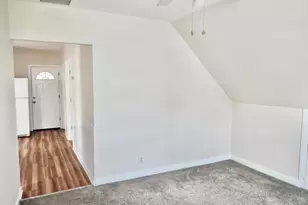 518 Midland Ave, Bridgeport, CT 06605 - Photo 10