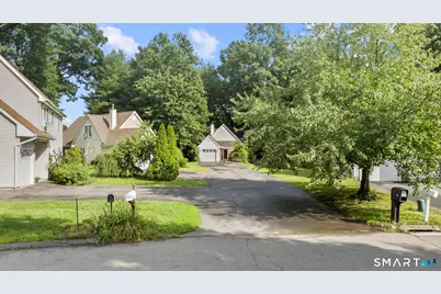 24 Fitch Meadow Lane #24, South Windsor, CT 06074 - Photo 4