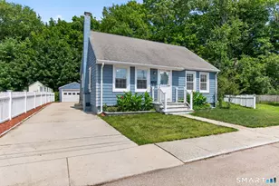 20 Woodrow Ave, Norwich, CT 06360 - Photo 2