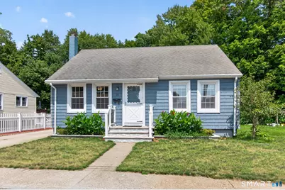 20 Woodrow Avenue, Norwich, CT 06360 - Photo 1