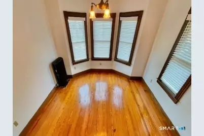 39 Pearl Street #2, Groton, CT 06355 - Photo 2