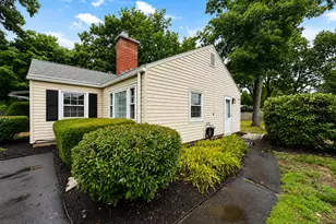 38 Fairfield Dr, Windsor Locks, CT 06096 - Photo 18