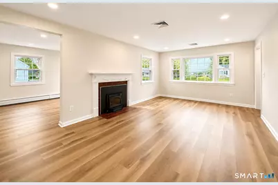 38 Fairfield Drive, Windsor Locks, CT 06096 - Photo 8