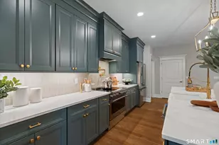 1093 St Andrews Dr, Oxford, CT 06478 - Photo 10