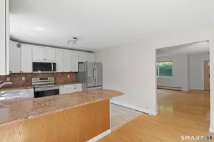 75 Burlington Rd, Farmington, CT 06085 - Photo 10