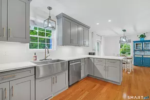 37 Stoneridge Dr, Torrington, CT 06790 - Photo 1