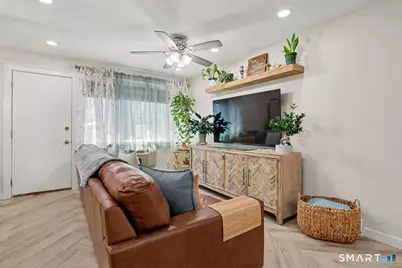 181 West Walk #181, West Haven, CT 06516 - Photo 10