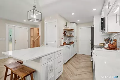181 West Walk #181, West Haven, CT 06516 - Photo 16