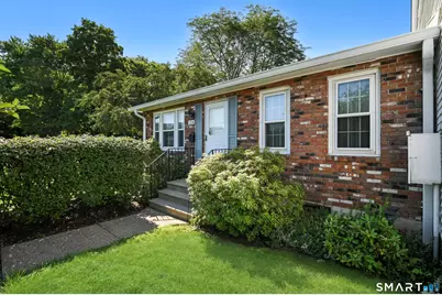 12 Esquire Drive #A, Manchester, CT 06042 - Photo 2