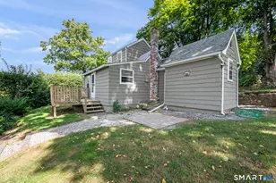 136 Chestnut Hill Rd, Glastonbury, CT 06033 - Photo 2