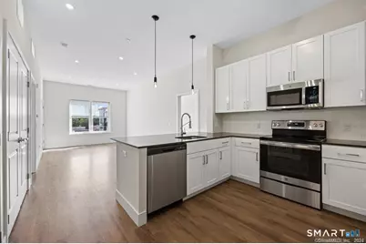 10A Willard Road #436, Norwalk, CT 06851 - Photo 2