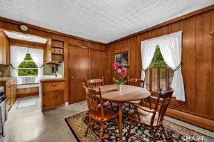 108 Pleasant St, Torrington, CT 06790 - Photo 20