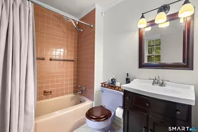 64 Round Hill Drive, Stamford, CT 06903 - Photo 18