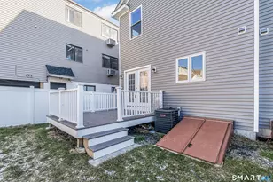 92 Lincoln Ave, Bridgeport, CT 06606 - Photo 24