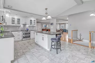 6 Norwood Terrace, Trumbull, CT 06611 - Photo 18