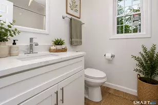 68 Tariffville Rd, Bloomfield, CT 06002 - Photo 8