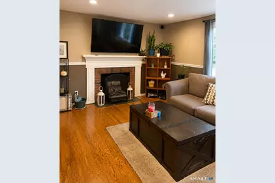 7 Thomas Drive, Stafford, CT 06076 - Photo 2
