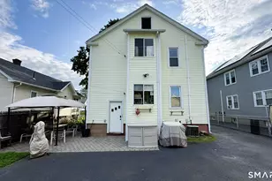 36 Somerset St, West Hartford, CT 06110 - Photo 26