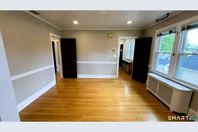 36 Somerset Street, West Hartford, CT 06110 - Photo 6