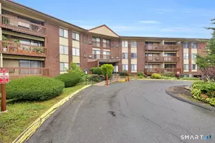 2315 Cromwell Hills Dr, Cromwell, CT 06416 - Photo 1
