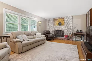 14 Larry St, Norwich, CT 06360 - Photo 12